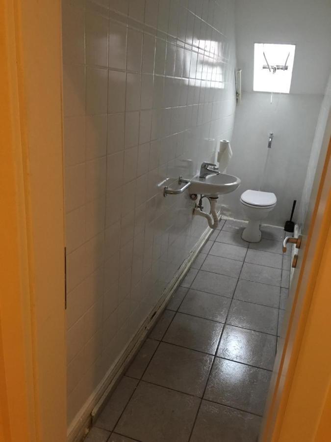 Zimmer Im Dachgeschoss Kaiserslautern Ngoại thất bức ảnh